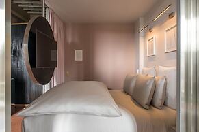 Cour des Vosges - Evok Collection