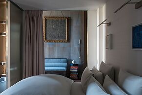 Cour des Vosges - Evok Collection