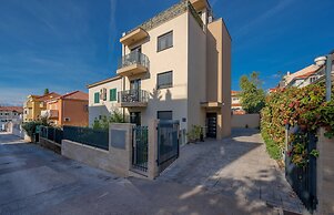 Seven Seas Residence