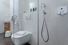 Seven Seas Residence