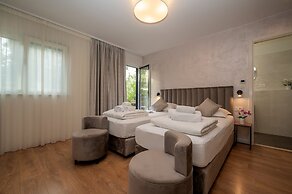 Seven Seas Residence