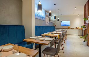 Seven Seas Residence