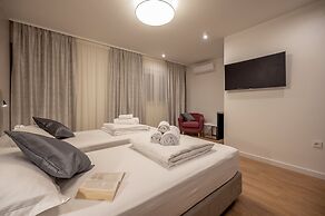 Seven Seas Residence