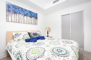 TopLine Suites - Nelson Street