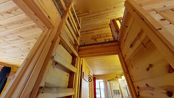 White Cabin Cozy Secluded Cabin