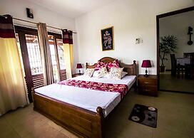 Ayansa Villa