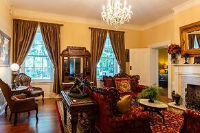 Belle Air Mansion
