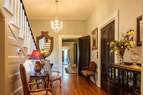Belle Air Mansion
