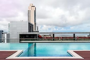 Breath-taking City Center