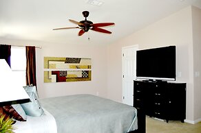 Gorgeous 3BD Havasu Home with Lake View