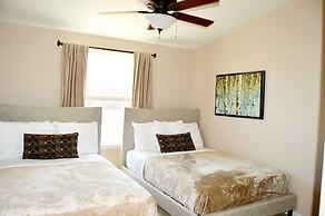 Gorgeous 3BD Havasu Home with Lake View