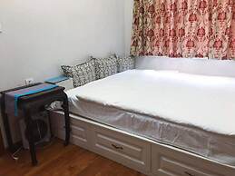 A House with Tea Fragrance