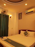 Hanh Nguyen Gems Hotel & Spa