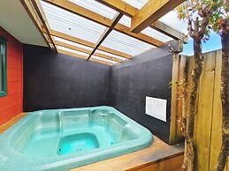 Parakai Geothermal Motel
