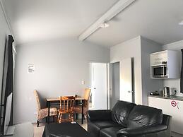 Parakai Geothermal Motel