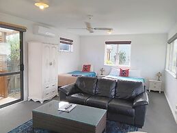 Parakai Geothermal Motel