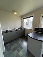 Parakai Geothermal Motel