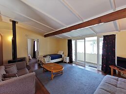 Parakai Geothermal Motel