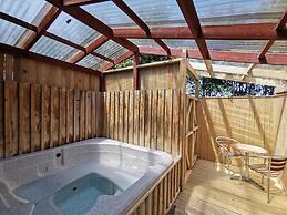 Parakai Geothermal Motel