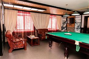 Gostinyi Dvor Galirad