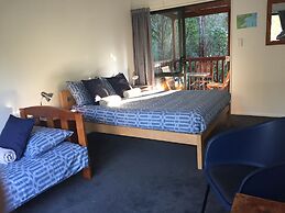 Kanuka Ridge Lodge and Backpackers