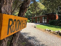 Kanuka Ridge Lodge and Backpackers