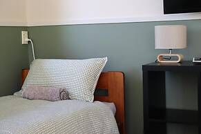 Kanuka Ridge Lodge and Backpackers