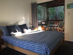 Kanuka Ridge Lodge and Backpackers