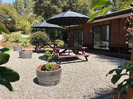 Kanuka Ridge Lodge and Backpackers