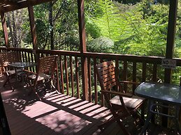 Kanuka Ridge Lodge and Backpackers