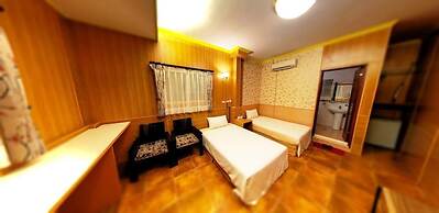 Sun Lu Holiday Homestay