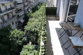 Zennova 5 Antigonidon Sq