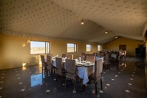 Rajwada Desert Camp by Park Tree