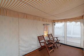Rajwada Desert Camp by Park Tree