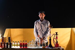 Rajwada Desert Camp by Park Tree