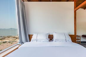 Floral Hotel Qingdao Shark Stone