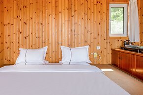 Floral Hotel Qingdao Shark Stone