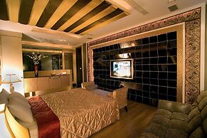 Chateau Motel & Spa - Qiaotou