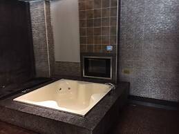 Chateau Motel & Spa - Qiaotou