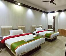 Ziro Palace Inn