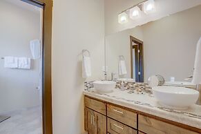 Urban Roundabout 2 Bedroom Home by RedAwning