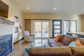 Urban Roundabout 2 Bedroom Home by RedAwning