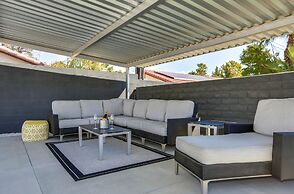 Palm Springs Life 3 Bedroom Home by RedAwning
