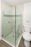 Palm Springs Life 3 Bedroom Home by RedAwning