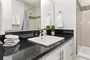 Palm Springs Life 3 Bedroom Home by RedAwning