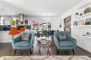 Palm Springs Life 3 Bedroom Home by RedAwning