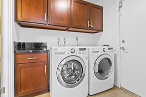 Palm Springs Life 3 Bedroom Home by RedAwning