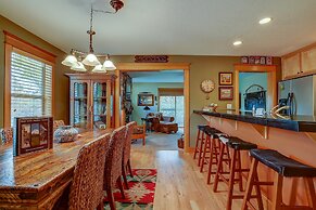 Wanderlust Elegant Townhome includes Rustic Stone Fireplace by RedAwni