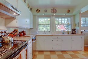 Living Color 2 Bedroom Home by RedAwning