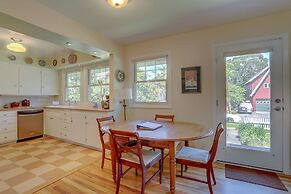 Living Color 2 Bedroom Home by RedAwning